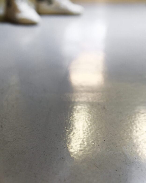 Epoksilattia ODD - kestävä epoksipinnoite sisäkäyttöön - Heavy Duty