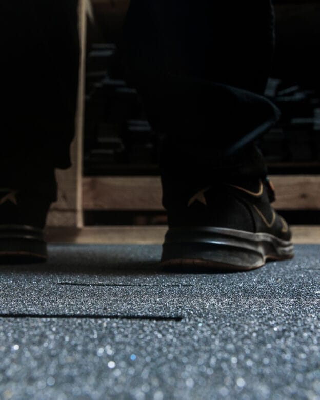 Liukuestematto SIGNE - Kumimatto, jossa on liukumaton pinta