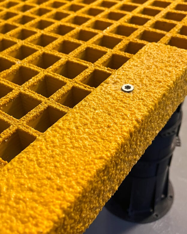 Asennuskiinnike- Kiinnityssarja ritilöille - Ruostumaton teräs - 20 kpl