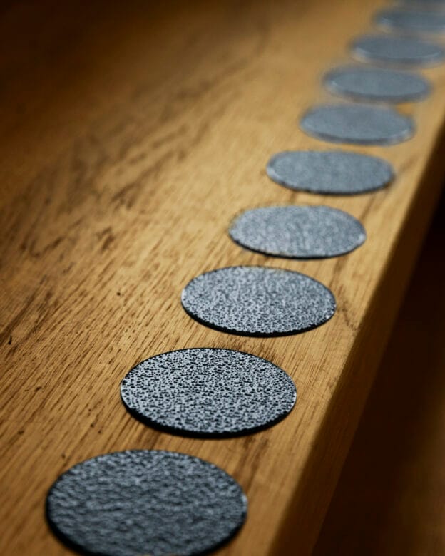 Kontrastipiste ERIKSBERG - kontrastimerkintä 3M sisäkäyttöön, ø50 mm