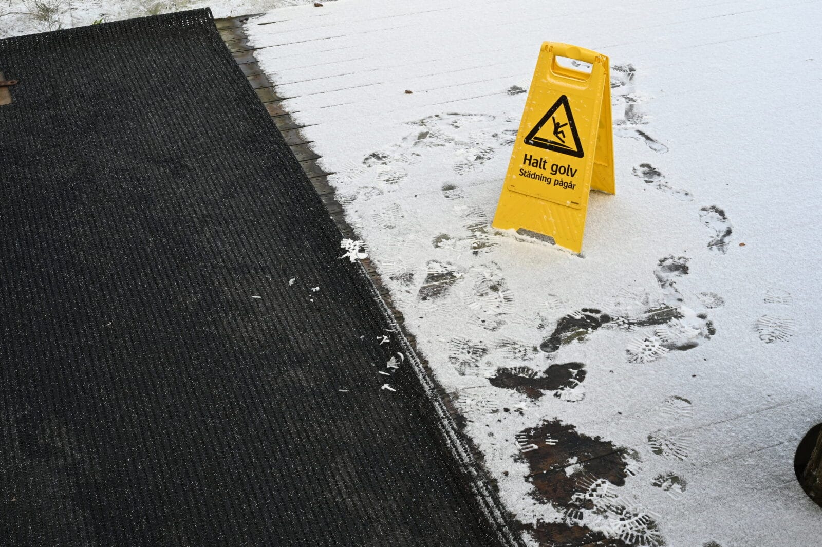 Lämmitetyt 
lumensulatusmatot.